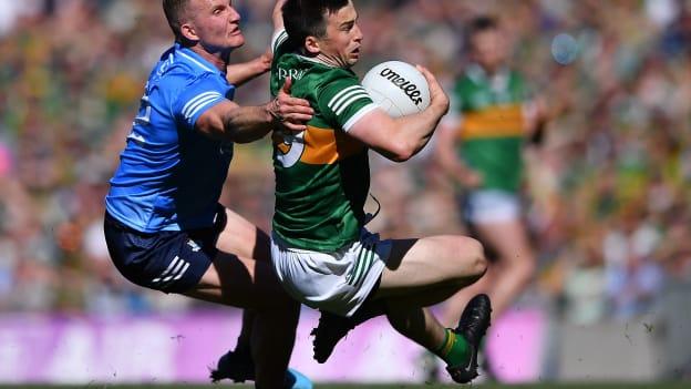 Paul Murphy, Kerry, and Ciarán Kilkenny, Dublin, during the 2022 All-Ireland SFC Semi-Final at Croke Park. Photo by Piaras Ó Mídheach/Sportsfile