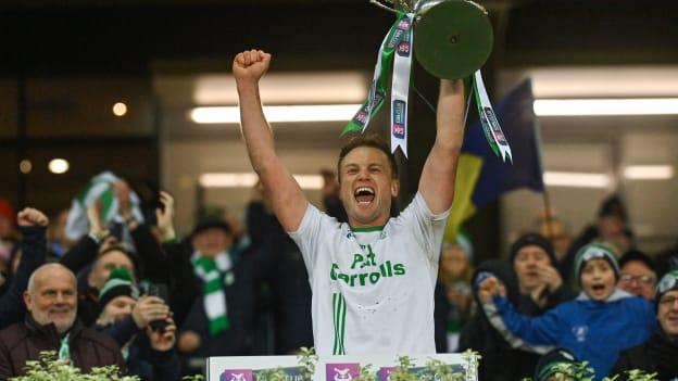 O'Loughlin Gaels captain Mark Bergin lifts the O’Neill Cup after his side's victory in the AIB Leinster GAA Hurling Senior Club Championship final match between O'Loughlin Gaels, Kilkenny, and Na Fianna, Dublin, at Croke Park in Dublin. Photo by Stephen Marken/Sportsfile