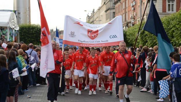 CLG Fhine Ghallainn ag Paráid Fhéile na nGael thiar sa bhliain 2012