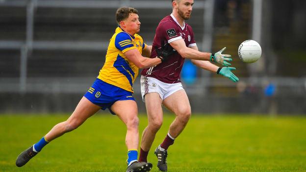 Eoghan Kelly, Galway, and Conor Cox, Roscommon, in Allianz Football League Division One action at Pearse Stadium. Photo by Ray Ryan/Sportsfile