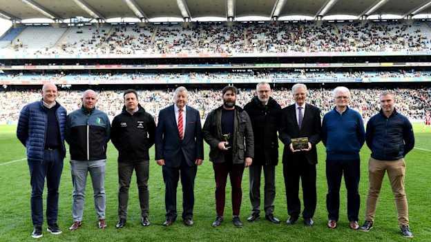 Páirc Uí Chaoimh Pitch Manager, Stephen Forrest, centre, pictured collecting the GAA Pitch of the Year award. 