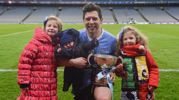 Seán Cavanagh of Moy Tír na nÓg celebrates with his children, from left, Eva, Seán, and Clara after the AIB GAA Football All-Ireland Intermediate Club Championship Final match between Michael Glaveys and Moy Tír na nÓg at Croke Park in Dublin. Photo by Piaras Ó Mídheach/Sportsfile.