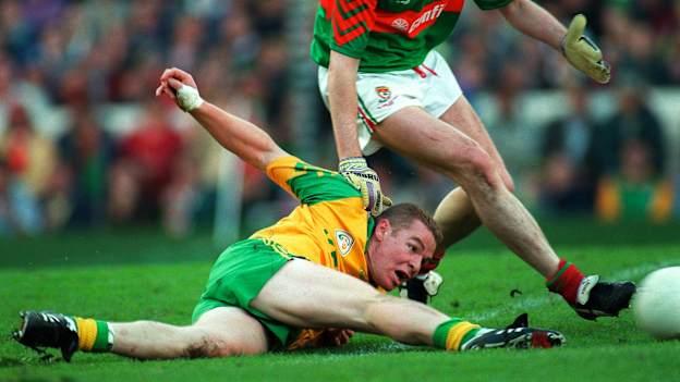Tommy gets a toe to the ball for the crucial goal in the 1996 replay versus Mayo
