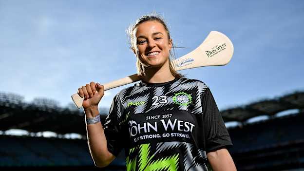 John West Féile 2023 Ambassador Grace Walsh of Kilkenny at Croke Park. John West, sponsors of the GAA’s under-15 annual Féile Peile na nÓg (football) and Féile na nGael (camogie and hurling) announced details of its innovative nutrition programme for young athletes. The company also revealed the extension of its Féile sponsorship until 2025 and a partnership with SuperValu to promote John West Féile in stores across the country. 