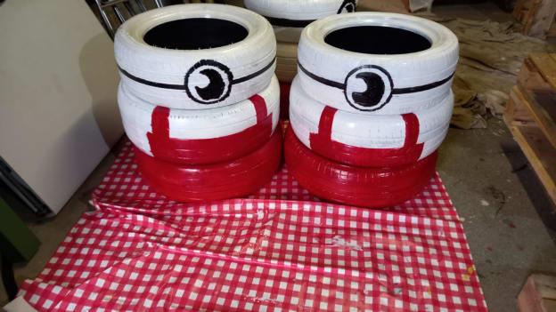 Preparations continue in Shinrone, where there is no shortage of red and white on display, ahead of a first Offaly SHC Final appearance since 1960.