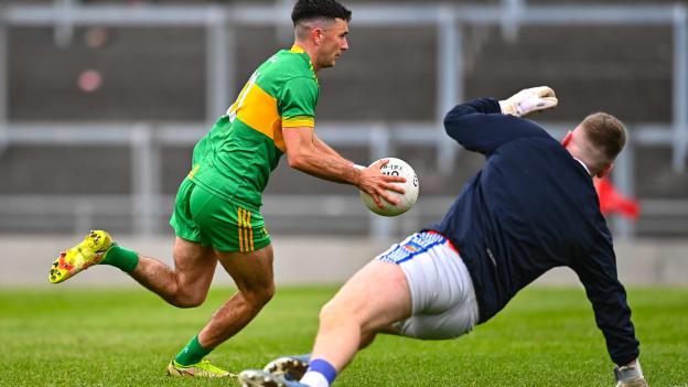 Rhode's Rúairí McNamee sidesteps Tullamore goalkeeper Corey White to score the crucial goal in this afternoon's Offaly SFC final in Tullamore.  
