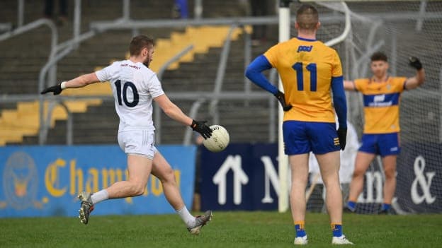 Neil Flynn converts a late free for Kildare against Clare at Cusack Park. Photo by Seb Daly/Sportsfile