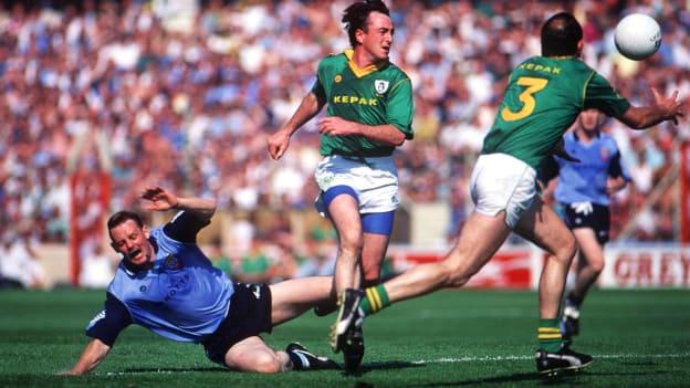 Ciaran Walsh, Dublin in action against Colm Coyle and Mick Lyons, (3), Meath, Dublin v Meath, Leinster Senior Football Championship, first round, third replay, Croke Park, Dublin. 
