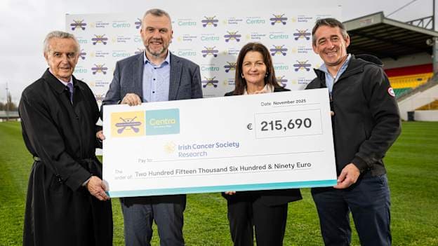 (L-R) Pictured at Netwatch Cullen Park as the record-breaking fundraising total of €215,690 for Hurling for Cancer Research was announced are, from left, Jim Bolger, Co-Founder of Hurling for Cancer Research; Luke Hanlon, Centra Managing Director; Glenda Ryan, Director of Fundraising & Marketing at the Irish Cancer Society; and Davy Russell, Co-Founder of Hurling for Cancer Research.