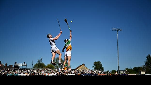 David Nally of Offaly and Rian Boran of Kildare contest a high ball during the Leinster GAA Senior Hurling Championship Round 5 match between Kildare and Offaly at Cedral St Conleth's Park in Newbridge, Kildare. Photo by Tyler Miller/Sportsfile.