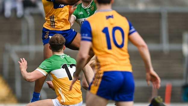 Ikem Ugweuru of Clare and Jordan Hayes of Offaly contest a kickout during the Allianz Football League Division 3 match between Clare and Offaly at Cusack Park in Ennis, Clare. Photo by Tom Beary/Sportsfile.