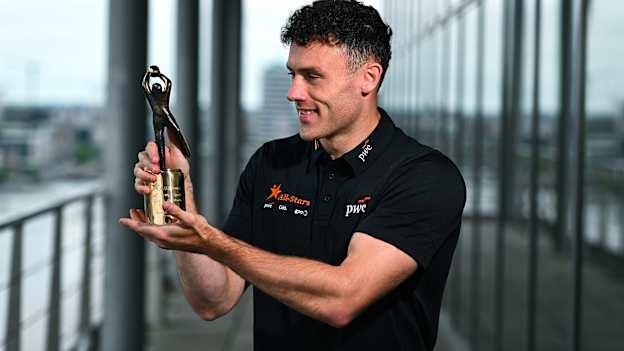 PwC GAA/GPA Player of the Month for June in football, Jordan Morris of Meath, with his award at PwC offices in Dublin. Photo by Tyler Miller/Sportsfile