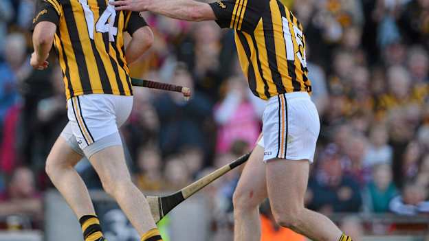 Walter Walsh and Henry Shefflin during the 2012 All-Ireland SHC Final replay at Croke Park. Photo by: Brendan Moran/Sportsfile