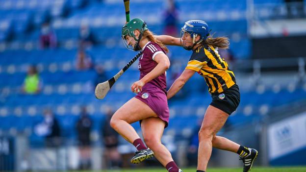 Róisín Black, Galway, and Mary O'Connell, Kilkenny, in action during the 2021 Division One League Final at Croke Park. Photo by Piaras Ó Mídheach/Sportsfile