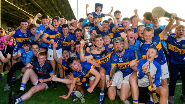 Tipperary players celebrate with the John Doyle Cup after the Electric Ireland Munster GAA Hurling Minor Championship Final match between Clare and Tipperary at TUS Gaelic Grounds in Limerick. Photo by Matt Browne/Sportsfile.