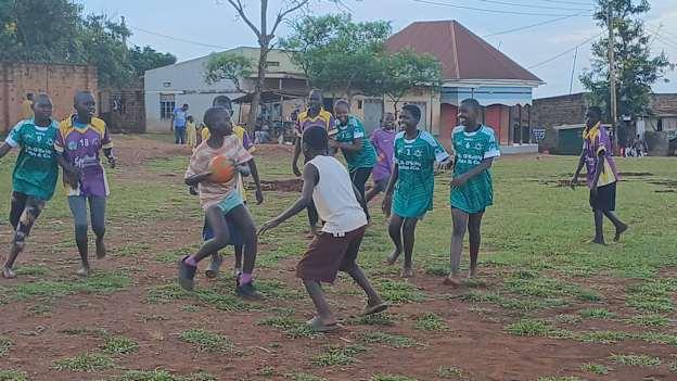 Simba Wolfhounds have partnered with local schools to bring Gaelic football to thousands of children. 