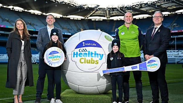 Pictured at Croke Park for the announcement of Irish Life’s renewal of its sponsorship of the Irish Life GAA Healthy Clubs Programme are, from left, Stacey Machesney, Head of Health and Wellbeing at Irish Life; Declan Bolger, CEO of Irish Life, Holly and Grace Daly from Castleknock GAA Club, Rory O’Connor, Rory’s Stories and Irish Life GAA Healthy Clubs ambassador, and Jarlath Burns, Uachtarán Chumann Lúthchleas Gael. The Irish Life GAA Healthy Club Programme is the GAA’s flagship programme to promote health and wellbeing in Ireland outside of its official game’s structures. It aims to support GAA clubs and communities throughout Ireland to achieve locally defined health and wellbeing goals that also reflect the national policy agenda for sport, physical activity, mental health, and preventative health. 
