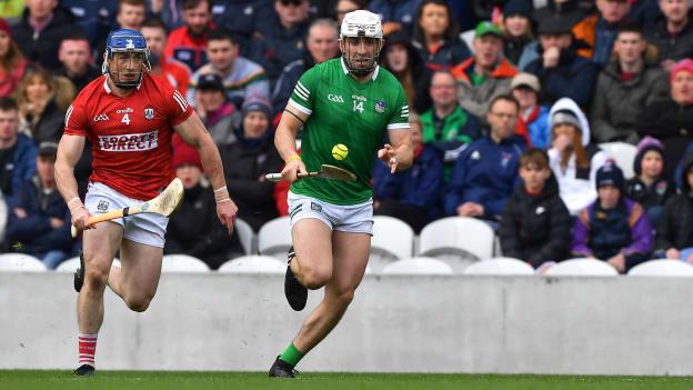 Aaron Gillane of Limerick races clear of Sean O’Donoghue of Cork during the Munster GAA Hurling Senior Championship Round 1 match between Cork and Limerick at Páirc Uí Chaoimh in Cork. Photo by Ray McManus/Sportsfile.