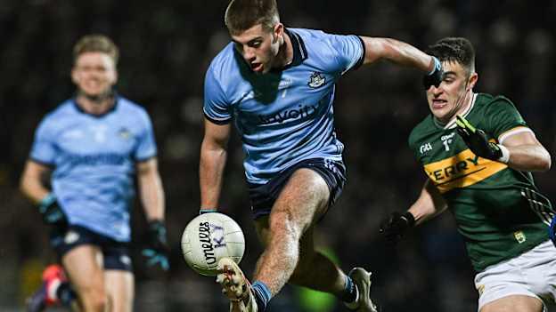 Greg McEneaney of Dublin in action against Seán O'Shea of Kerry during the Allianz Football League Division 1 match between Kerry and Dublin at Austin Stack Park in Tralee, Kerry. Photo by Brendan Moran/Sportsfile.