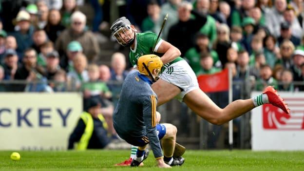 Gearóid Hegarty of Limerick scores his side's first goal past Clare goalkeeper Eibhear Quilligan during the Munster GAA Hurling Senior Championship final match between Clare and Limerick at FBD Semple Stadium in Thurles, Tipperary. Photo by Brendan Moran/Sportsfile.
