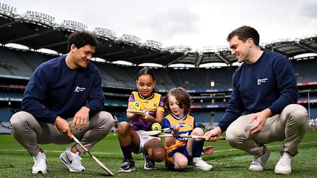 In attendance at the launch of Bord Gáis Energy’s continued sponsorship of the GAA All-Ireland Senior Hurling Championship are Bord Gáis Energy ambassadors and hurling stars Lee Chin of Wexford, left, and Shane O’Donnell of Clare with Kelsi Noonan, aged 5, and Logan Clifford Hegarty, aged 6, at Croke Park in Dublin. The announcement marks 16 years of Bord Gáis Energy’s involvement in inter-county hurling and celebrates the excitement, spirit and pride that make the championship and its fans so unique. Photo by David Fitzgerald/Sportsfile.