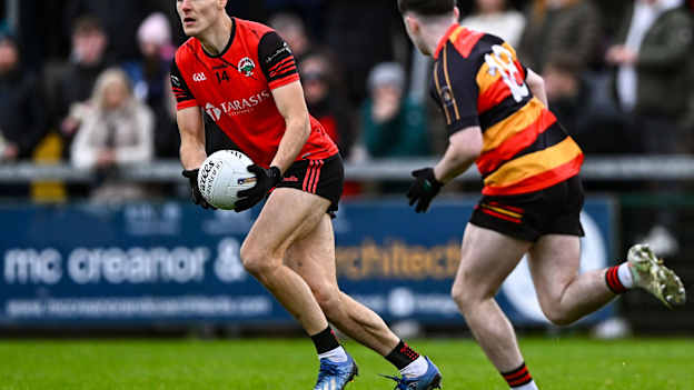 Niall Grimley, Madden Raparees, and Caolan Reavey, St Patrick's Cullyhanna, in Armagh SFC Final action. Photo by Piaras Ó Mídheach/Sportsfile