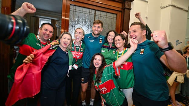 Mayo footballer Aidan O'Shea and manager Andy Moran pictured with supporters at CHI Temple Street Hospital on Monday morning. Photo by Sam Barnes/Sportsfile