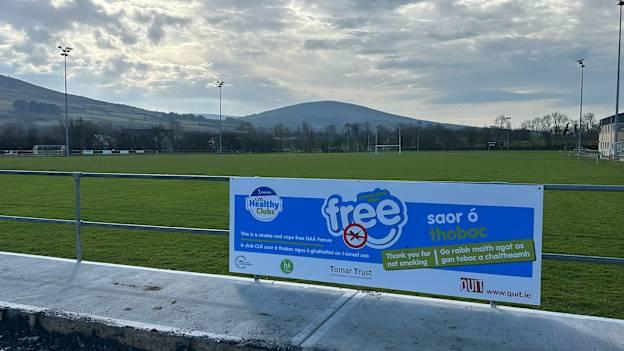 The initiative supports GAA clubs and County Grounds in promoting healthier environments by providing outdoor and pitch-side signage.