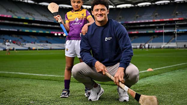 In attendance at the launch of Bord Gáis Energy’s continued sponsorship of the GAA All-Ireland Senior Hurling Championship is Bord Gáis Energy ambassador and hurling star Lee Chin of Wexford, left, with Kelsi Noonan, aged 5, at Croke Park in Dublin. The announcement marks 16 years of Bord Gáis Energy’s involvement in inter-county hurling and celebrates the excitement, spirit and pride that make the championship and its fans so unique. Photo by David Fitzgerald/Sportsfile.