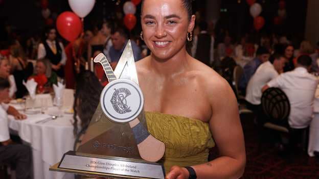 Cork's Sorcha McCartan with the Glen Dimplex Player of the Match Award after victory over Galway in the All-Ireland Senior Camogie Final.Mandatory Credit ©INPHO/Tom Maher