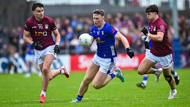 Patrick Lynch of Cavan in action against Kevin O'Sullivan, left, and Daniel Scahill of Westmeath during the GAA Football All-Ireland Senior Championship Round 1 match between Westmeath and Cavan at TEG Cusack Park in Mullingar, Westmeath. Photo by Piaras Ó Mídheach/Sportsfile.