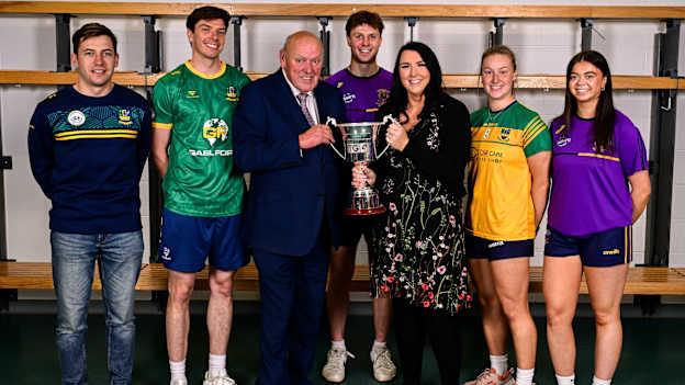 Bhí an dá fhoireann as contae na Mí buacach i gComórtais na bhFear ag Comórtas Peile na Gaeltachta ar an deireadh seachtaine, Bhulf Tón agus Clann na nGael