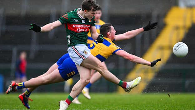 Diarmuid Duffy of Mayo shoots on goal despite the efforts of Caelim Keogh of Roscommon during the FBD Connacht League match between Mayo and Roscommon at King & Moffatt Dr Hyde Park in Roscommon. Photo by Tyler Miller/Sportsfile.