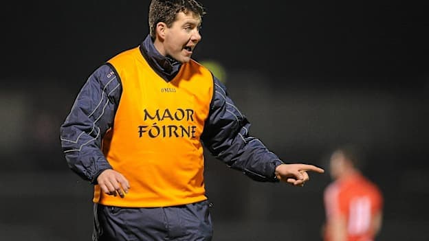 Sean Ó Domhnaill ar an taobhlíne mar roghnóir le Gaillimh thiar i 2010