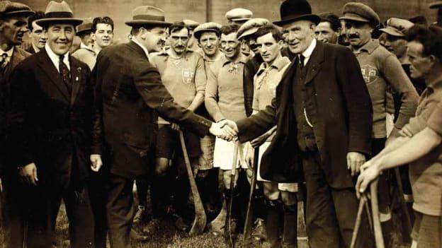 James Nowlan (right) pictured with Michael Collins and Harry Boland and the Dublin and Kilkenny teams before the 1921 Leinster hurling final at Croke Park.