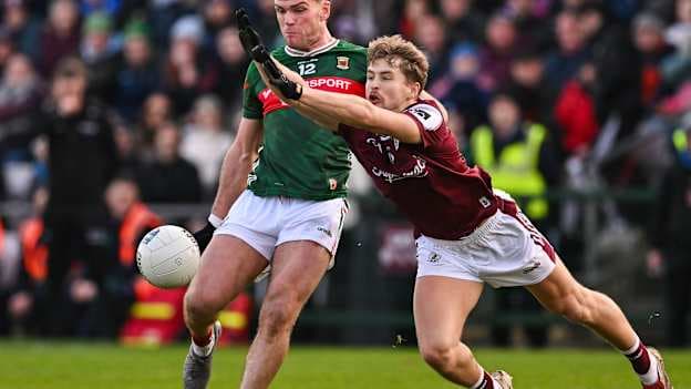 Jordan Flynn, Mayo, and Cian Hernon, Galway, in Allianz Football League action. Photo by Sam Barnes/Sportsfile