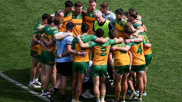Jim McGuinness talks to the Donegal team ahead of the All-Ireland SFC Semi-Final against Meath. Photo by Daire Brennan/Sportsfile