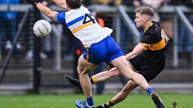 Gavin O'Shea, Dr Crokes, and Ciarán Quinn, Errigal Ciarán, in AIB All-Ireland Club SFC Semi-Final action at Cedral St Conleth's Park in Newbridge, Kildare. Photo by Piaras Ó Mídheach/Sportsfile