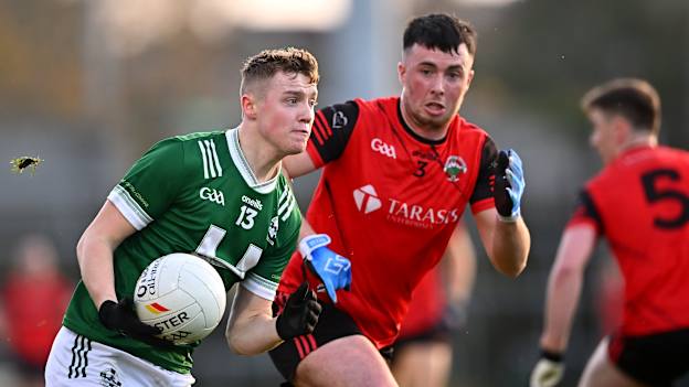 Patrick McMullan of Newbridge in action against Tony O'Hagan of Madden during the AIB Ulster GAA Football Senior Club Championship quarter-final match between Madden and Newbridge at BOX-IT Athletic Grounds in Armagh. Photo by Piaras Ó Mídheach/Sportsfile.