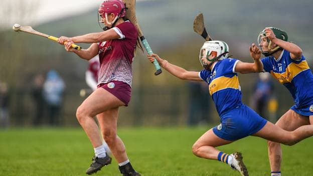 Orlaith McGrath of Galway has a shot at goal despite the attempts of Clodagh McIntyre, left, and Caoimhe Maher of Tipperary during the Very Camogie League Division 1 match between Tipperary and Galway at The Ragg GAA Grounds in Tipperary. Photo by Tom Beary/Sportsfile.