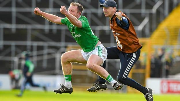 Mark Bergin captain of O'Loughlin Gaels and selector Nigel Skahan celebrates after the Kilkenny County Senior Club Hurling Championship final match between Shamrocks Ballyhale and O'Loughlin Gaels at UPMC Nowlan Park in Kilkenny. Photo by Matt Browne/Sportsfile.