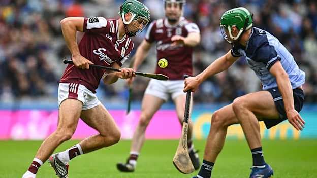 Aaron Niland, Galway, and Paddy Doyle, Dublin, in Leinster SHC Final action at Croke Park. Photo by Piaras Ó Mídheach/Sportsfile