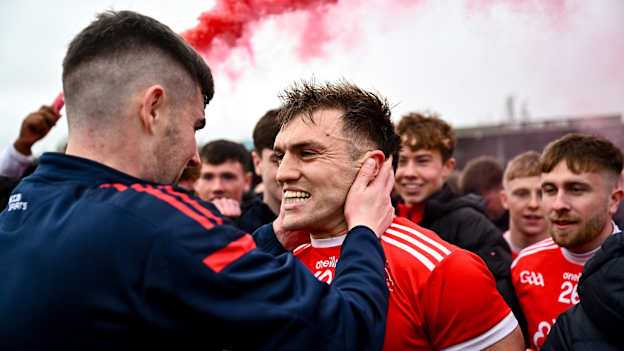Shane O'Donnell of Éire Óg Ennis celebrates after victory in the Clare County Senior Club Hurling Championship final match between Clooney Quin and Éire Óg Ennis at Zimmer Biomet Páirc Chíosóg in Ennis, Clare. Photo by Piaras Ó Mídheach/Sportsfile.