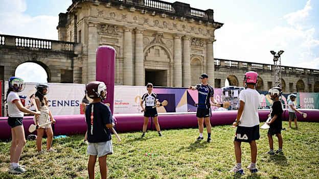 A GAA demonstration at Cháteau de Vincennes during the 2024 Paris Summer Olympic Games. Photo by Sam Barnes/Sportsfile