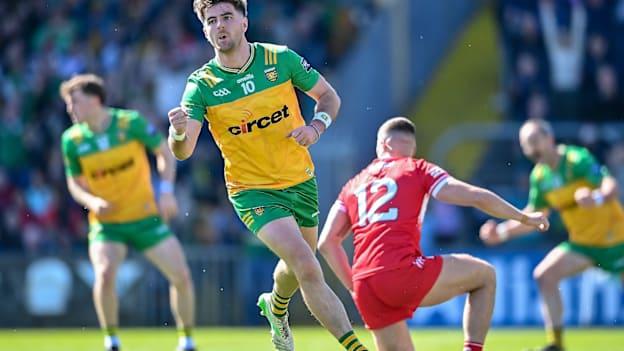 1-04 a d'aimsigh Daire Ó Baoill do Dhún na nGall in aghaidh Dhoire Dé Domhnaigh i gCraobh Peile Uladh