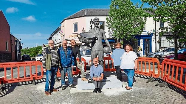A statue of Squires Gannon will be officially unveiled in Kildare town on Sunday.