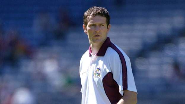 Fallon on board as Whelan steps aside