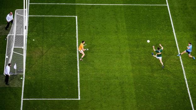 Eoin Murchan of Dublin shoots to score a decisive goal during the 2019 GAA Football All-Ireland Senior Championship Final Replay match between Dublin and Kerry at Croke Park in Dublin. Photo by Ramsey Cardy/Sportsfile