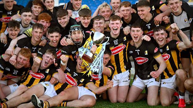 Kilkenny players celebrate after their side's victory in the oneills.com Leinster GAA Hurling U20 Championship final match between Dublin and Kilkenny at Laois Hire O'Moore Park in Portlaoise, Laois. Photo by Piaras Ó Mídheach/Sportsfile