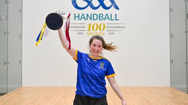 Roscommon’s Fiona Tully celebrates after winning the oneills.com All-Ireland Ladies 4-Wall Senior Singles title for the first time